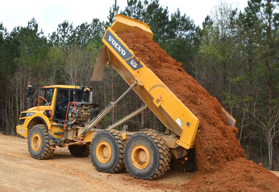 Volvo A25G Near Adairsville, GA From Ascendum Machinery
